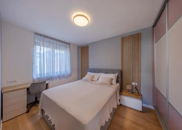 Four Stars Appartement *