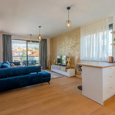 Four Stars * Dubrovnik