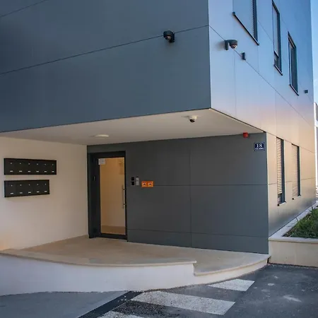 Four Stars * 두브로브니크