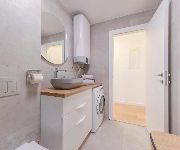 Апартаменты Four Stars Дубровник