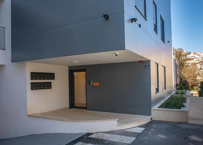 Four Stars * Дубровник